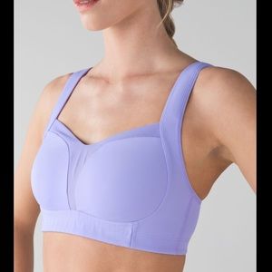 Lululemon Ta Ta Tamer III Lilac